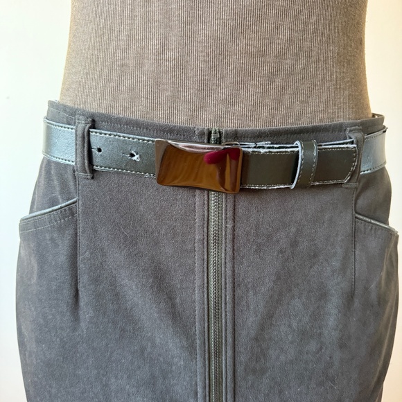 Vintage 90s Sleek high-waist midi pencil skirt in dark khaki 🖤 - Picture 4 of 11